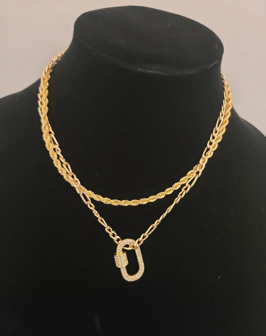 Glam Clasp Necklace