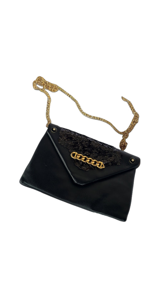 Glam Envelope Crossbody